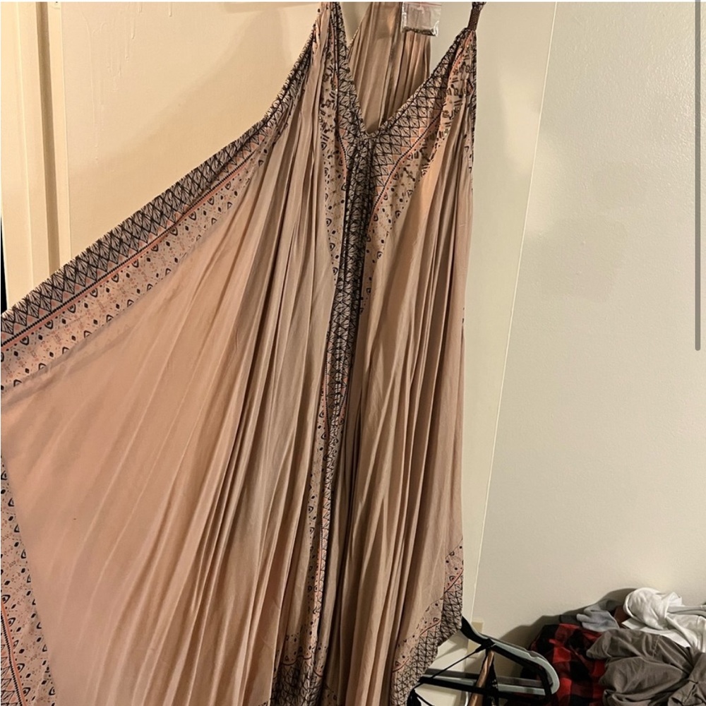 - Brand new w/o tags Free People dress